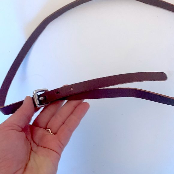 Thin Leather Belt - Mahogany Brown - silver hardware - Picture 3 of 5